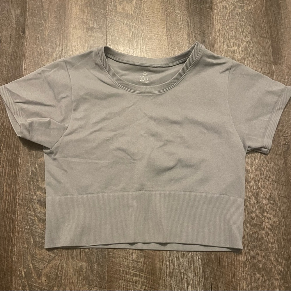 Aerie Offline Cropped Top - Large